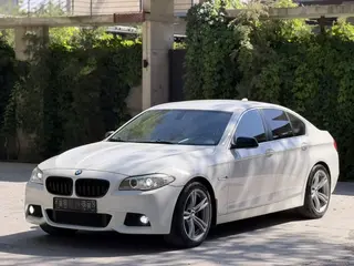BMW 528