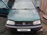 Volkswagen Golf 1995 года за 400 000 тг. в Костанай