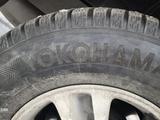 Зимние шины YOKOHAMA за 250 000 тг. в Семей – фото 4