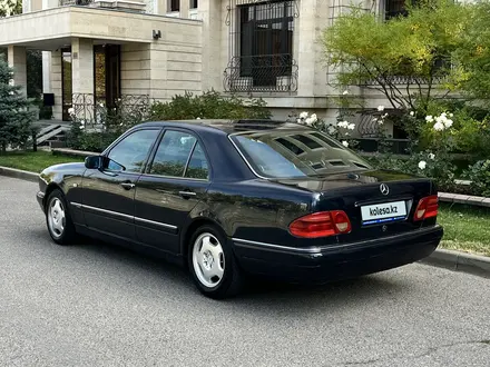 Mercedes-Benz E 320 1998 года за 3 700 000 тг. в Алматы – фото 10