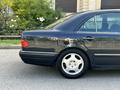 Mercedes-Benz E 320 1998 года за 3 700 000 тг. в Алматы – фото 12