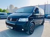 Volkswagen Caravelle 2008 года за 7 600 000 тг. в Алматы – фото 2