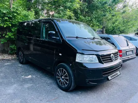 Volkswagen Caravelle 2008 года за 7 600 000 тг. в Алматы – фото 3