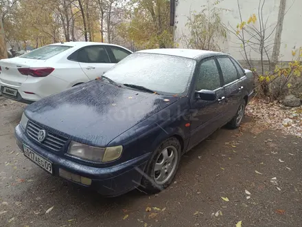 Volkswagen Passat 1994 года за 1 600 000 тг. в Караганда