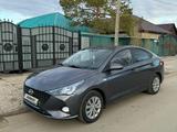 Hyundai Accent 2021 года за 8 600 000 тг. в Актобе – фото 4