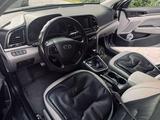 Hyundai Elantra 2017 годаүшін5 800 000 тг. в Астана – фото 4