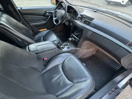 Mercedes-Benz S 320 1998 года за 6 000 000 тг. в Астана – фото 23