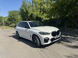 BMW X5 2019 года за 29 000 000 тг. в Караганда
