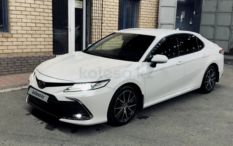 Toyota Camry 2021 годаүшін18 200 000 тг. в Шымкент