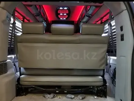 Chevrolet Express 2012 года за 35 000 000 тг. в Астана – фото 13