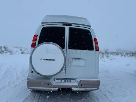 Chevrolet Express 2012 года за 35 000 000 тг. в Астана – фото 3