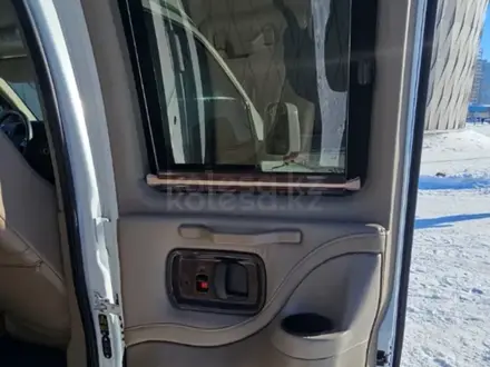 Chevrolet Express 2012 года за 35 000 000 тг. в Астана – фото 31