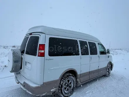 Chevrolet Express 2012 года за 35 000 000 тг. в Астана – фото 4