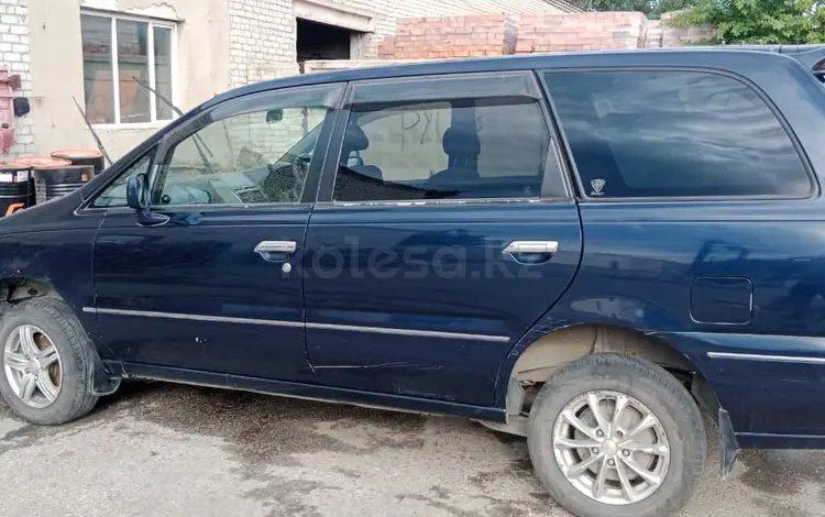 Nissan Presage 1999 года за 2 000 000 тг. в Семей