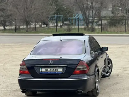 Mercedes-Benz E 500 2002 года за 5 800 000 тг. в Алматы – фото 5