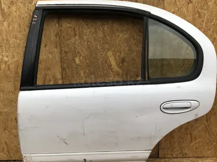 Дверь задняя левая на Nissan Cefiro A32 за 15 000 тг. в Алматы