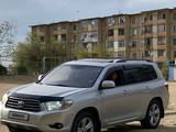 Toyota Highlander 2008 года за 9 500 000 тг. в Байконыр