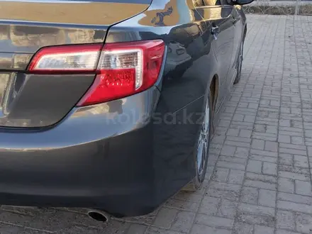 Toyota Camry 2013 года за 6 300 000 тг. в Уральск – фото 2