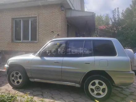 Toyota RAV4 1998 года за 3 300 000 тг. в Алматы – фото 4