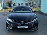 Toyota Camry 2019 года за 11 700 000 тг. в Петропавловск – фото 2