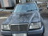 Mercedes-Benz E 220 1994 годаүшін2 300 000 тг. в Караганда
