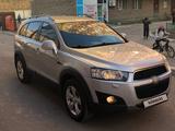 Chevrolet Captiva 2013 года за 8 200 000 тг. в Астана – фото 2