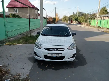 Hyundai Accent 2013 года за 3 800 000 тг. в Алматы – фото 2