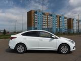 Hyundai Accent 2019 годаүшін6 400 000 тг. в Семей – фото 5