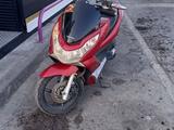 Honda  PCX 125 2012 годаүшін1 100 000 тг. в Караганда – фото 2