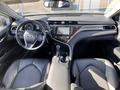 Toyota Camry 2019 года за 9 850 000 тг. в Актау – фото 9