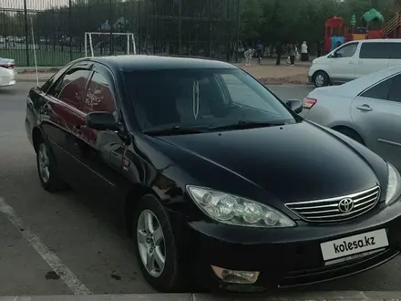 Toyota Camry 2004 года за 3 800 000 тг. в Актобе – фото 10