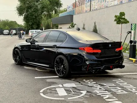 BMW 540 2019 года за 20 700 000 тг. в Алматы – фото 4
