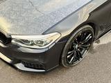 BMW 540 2019 года за 20 700 000 тг. в Алматы – фото 2