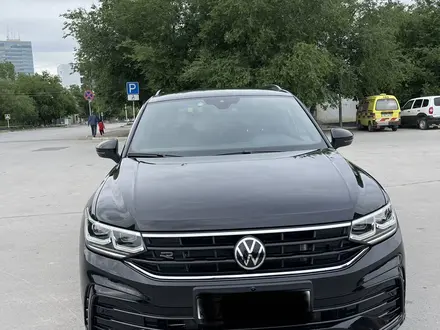 Volkswagen Tiguan 2021 года за 18 000 000 тг. в Атырау – фото 5
