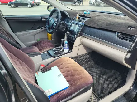 Toyota Camry 2014 года за 7 200 000 тг. в Семей – фото 9