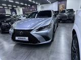 Lexus ES 250 2022 года за 28 500 000 тг. в Тараз