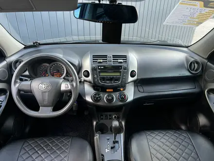 Toyota RAV4 2012 года за 10 000 000 тг. в Актобе – фото 10