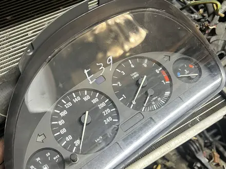 Привозной оригинал щиток приборов BMW за 2 000 тг. в Алматы
