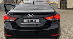Hyundai Elantra 2014 года за 3 500 000 тг. в Уральск – фото 2