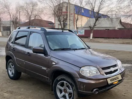 Chevrolet Niva 2014 года за 3 200 000 тг. в Шалкар – фото 3