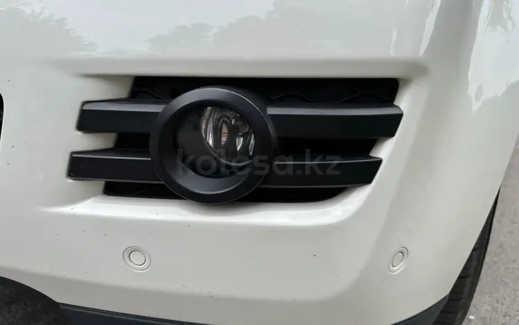 Передние противотуманки на Mercedes Gl450 за 10 000 тг. в Алматы