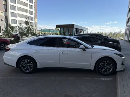 Hyundai Sonata 2022 года за 9 600 000 тг. в Астана – фото 18