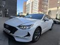 Hyundai Sonata 2022 года за 9 600 000 тг. в Астана