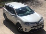 Toyota RAV4 2017 года за 12 950 000 тг. в Караганда – фото 5