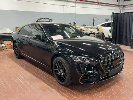 Mercedes-Benz S 450 4MATIC 2026 года за 110 000 000 тг. в Астана – фото 2