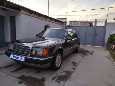 Mercedes-Benz E 200 1990 года за 1 500 000 тг. в Туркестан – фото 5