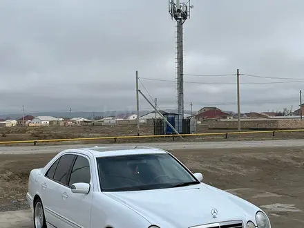 Mercedes-Benz E 320 2000 года за 6 300 000 тг. в Актау – фото 10