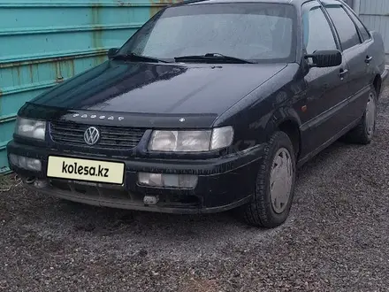 Volkswagen Passat 1994 года за 1 200 000 тг. в Петропавловск – фото 2