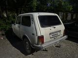 ВАЗ (Lada) Lada 2121 2001 годаүшін1 000 000 тг. в Темиртау