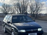 Volkswagen Passat 1990 годаfor1 050 000 тг. в Караганда